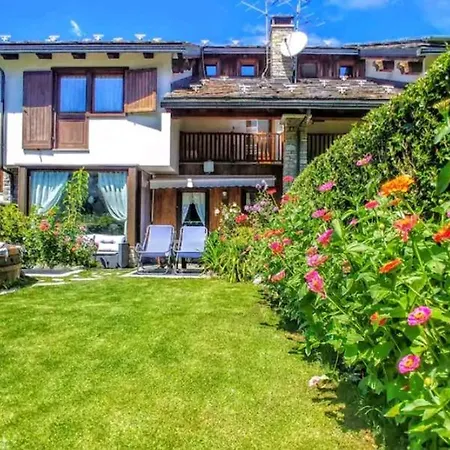 Villa Panoramica - 200mq - - Giardino Privato - 0039-34893-66818 *