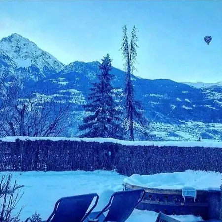 Villa Panoramica - 200mq - - Giardino Privato - 0039-34893-66818 Aosta